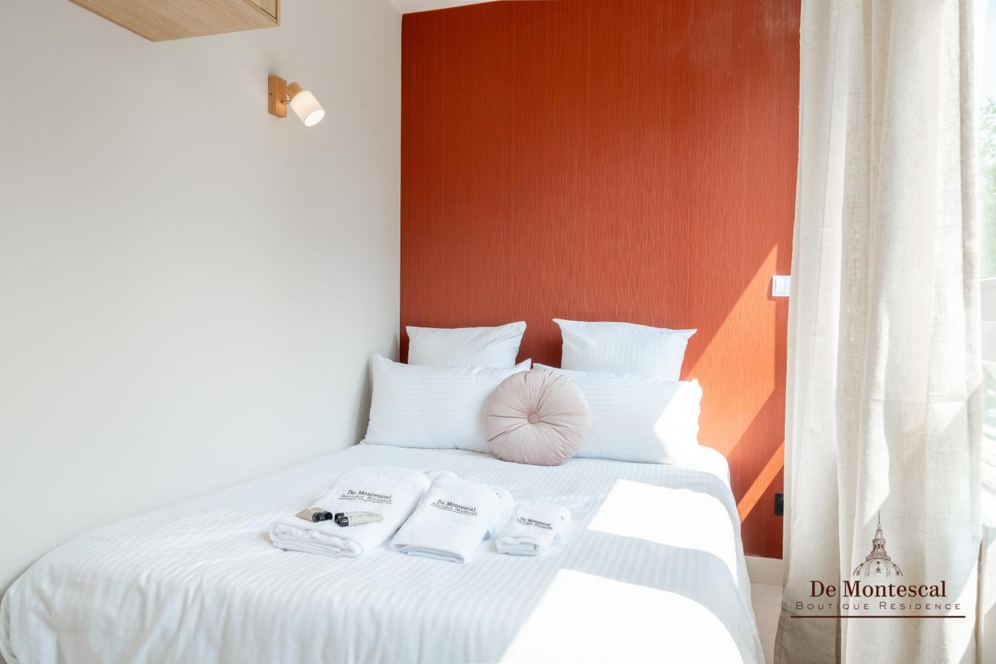 De Montescal - Hot Tub And Ac Cosy Apartment A Prime Location 40M2 Parigi Esterno foto