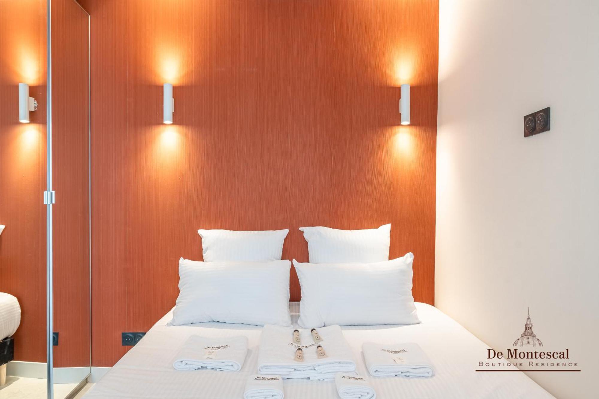De Montescal - Hot Tub And Ac Cosy Apartment A Prime Location 40M2 Parigi Esterno foto