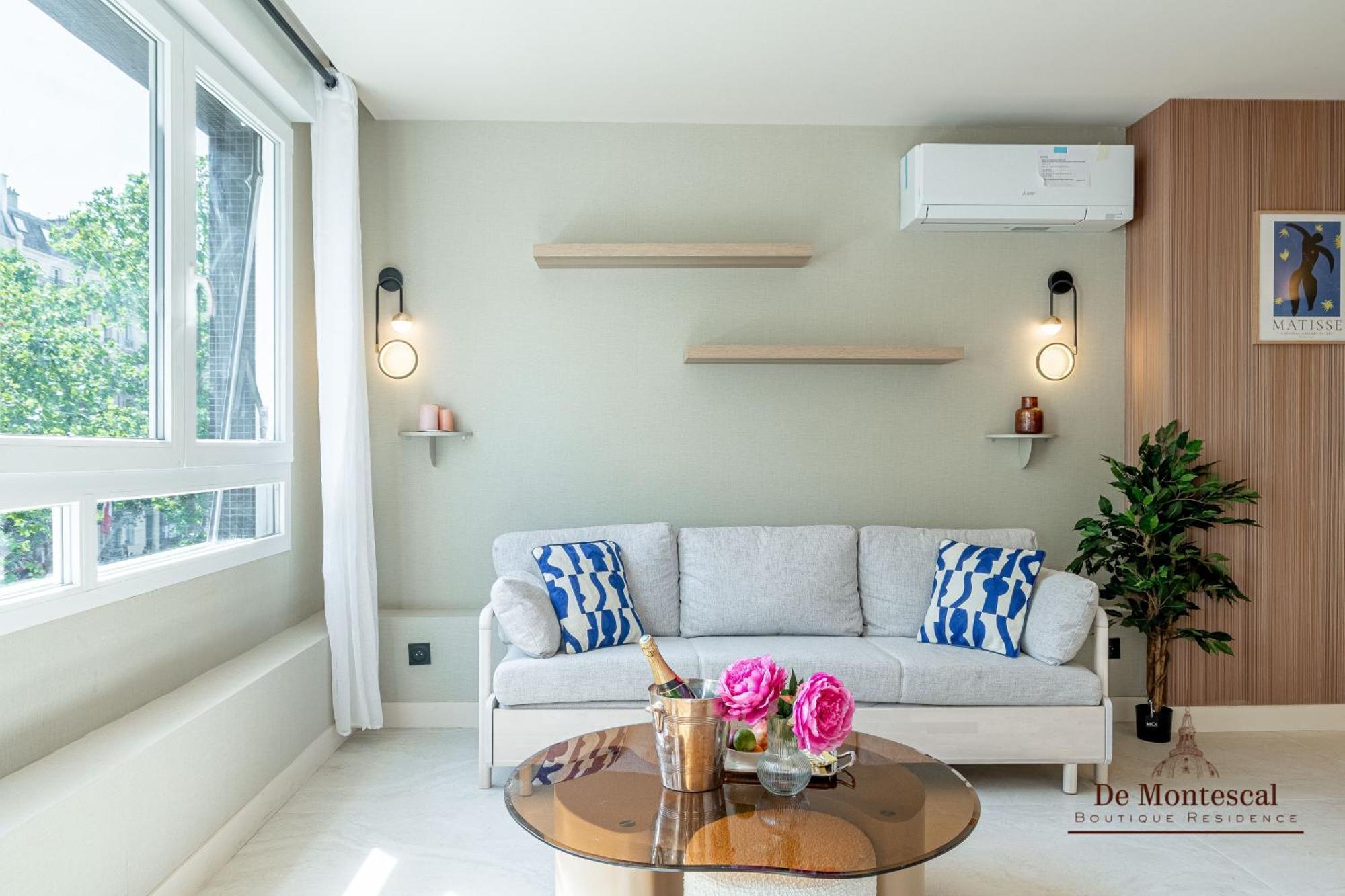 De Montescal - Hot Tub And Ac Cosy Apartment A Prime Location 40M2 Parigi Esterno foto