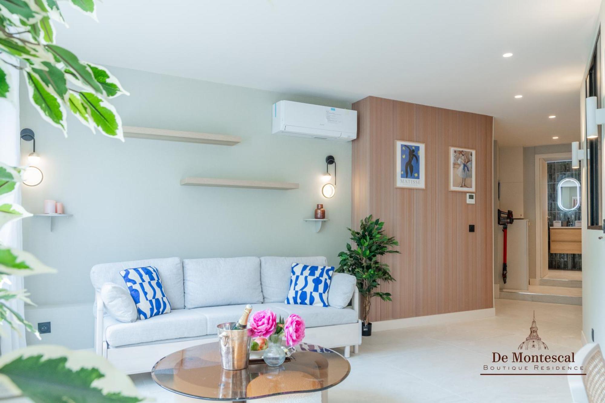 De Montescal - Hot Tub And Ac Cosy Apartment A Prime Location 40M2 Parigi Esterno foto
