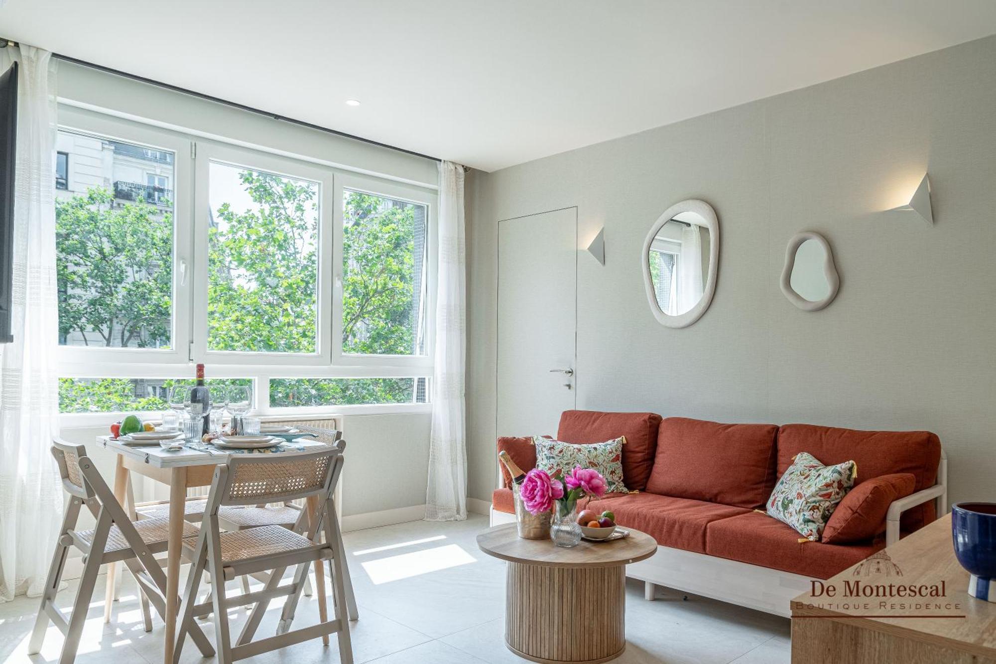 De Montescal - Hot Tub And Ac Cosy Apartment A Prime Location 40M2 Parigi Esterno foto