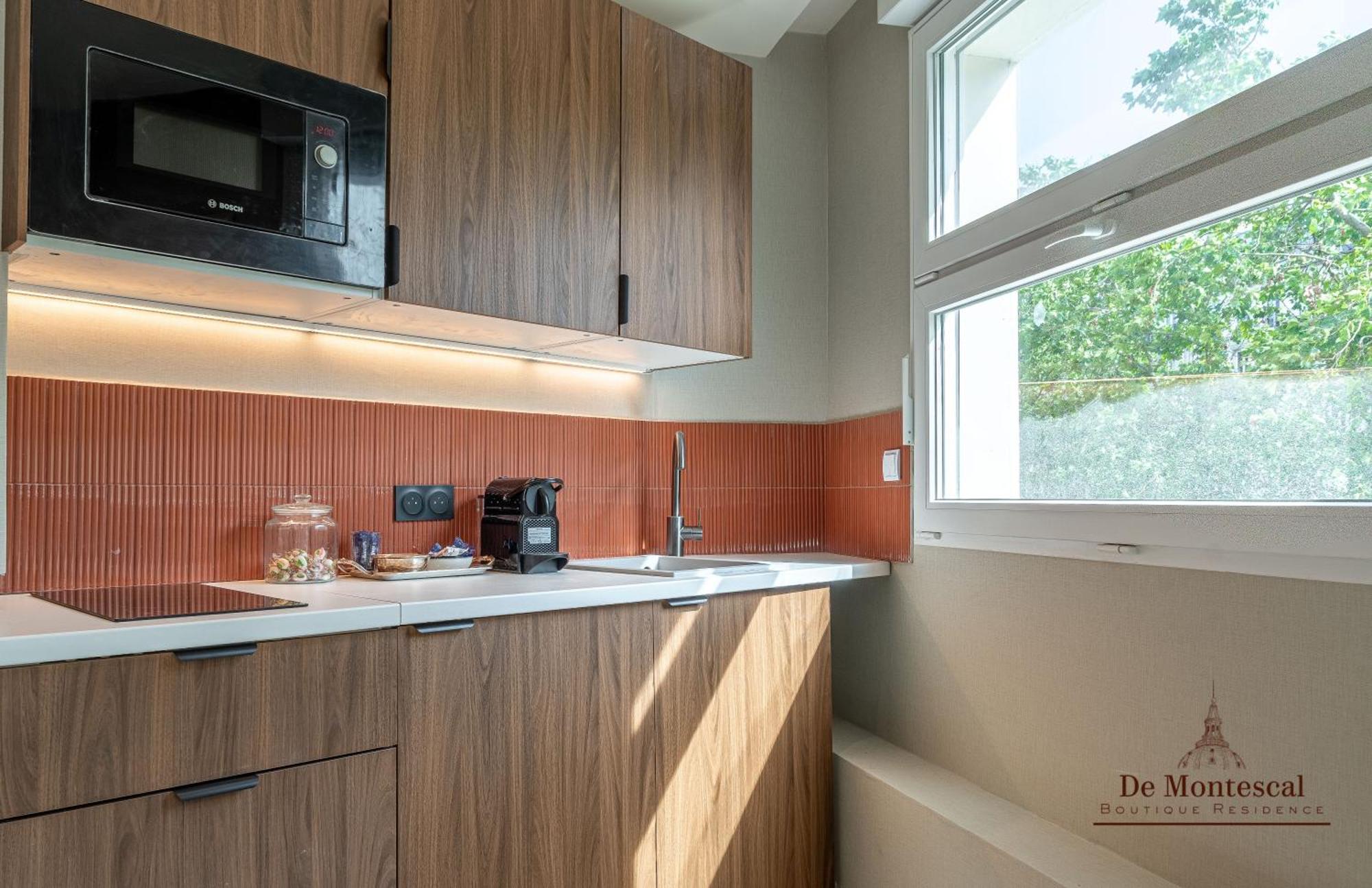 De Montescal - Hot Tub And Ac Cosy Apartment A Prime Location 40M2 Parigi Esterno foto