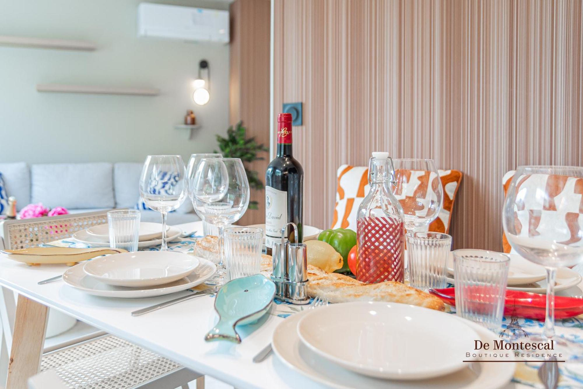 De Montescal - Hot Tub And Ac Cosy Apartment A Prime Location 40M2 Parigi Esterno foto